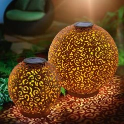 ESOTEC Shop 32 ESOTEC Metall Solarkugel 2er-Set Samira 20 Und 30cm Rost Garten Deko LED Solarleuchte